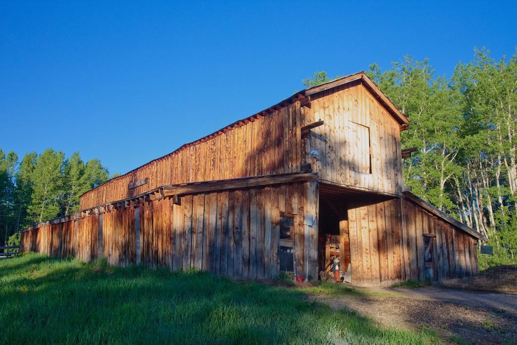The Cabins At Historic Columbine Clark Bagian luar foto