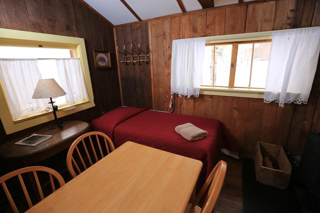 The Cabins At Historic Columbine Clark Bagian luar foto