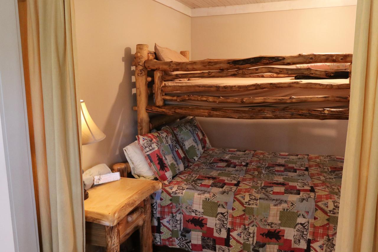 The Cabins At Historic Columbine Clark Bagian luar foto